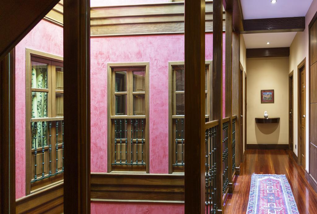 Hotel Rua Villar Сантьяго-де-Компостела Экстерьер фото