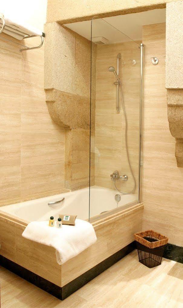 Hotel Rua Villar Сантьяго-де-Компостела Экстерьер фото